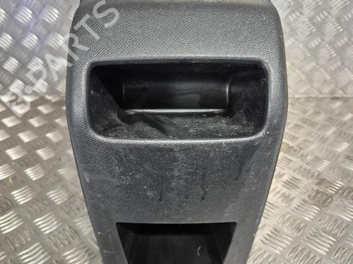 Used Armrest / Center console Armrest / Center console 39152884 39152884