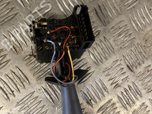 Used Switch Switch RENAULT TWINGO II (CN0_) 1.5 dCi (CN0E) (64 hp) 33199070 33199070