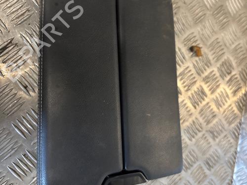 Used Armrest / Center console Armrest / Center console 37735502 37735502