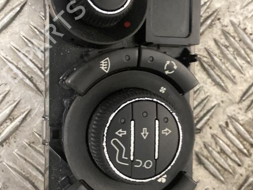 Used Climate control Climate control PEUGEOT 308 I (4A_, 4C_) 1.6 HDi (109 hp) 33017461 33017461