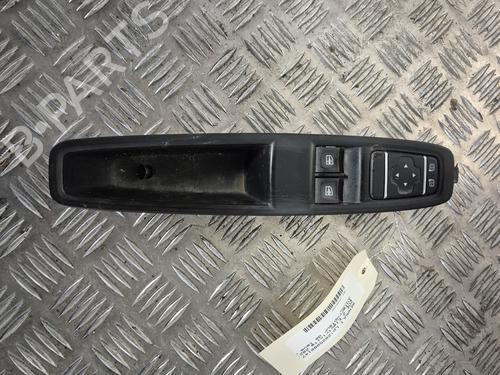 venstre-fortil-elrude-kontakt-renault-zoe-bfm_-2012-34228234 main image