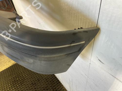 Used Front bumper Front bumper 34052191 34052191