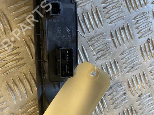 Used Left front window switch Left front window switch CITROËN C4 II (NC_) 1.6 HDi 115 (114 hp) 33191499 33191499