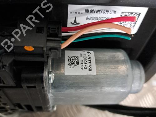 Used Front right window mechanism Front right window mechanism TESLA MODEL 3 (5YJ3) EV AWD (441 hp) 24054980 24054980