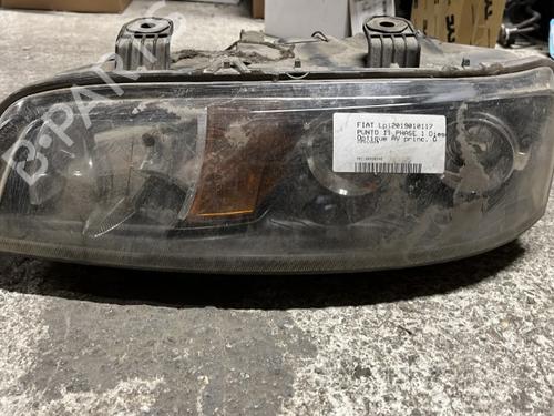 Faro izquierdo FIAT PUNTO (188_) 1.9 JTD 80 (188.237, .257, .337, .357) (80 hp) 22093620