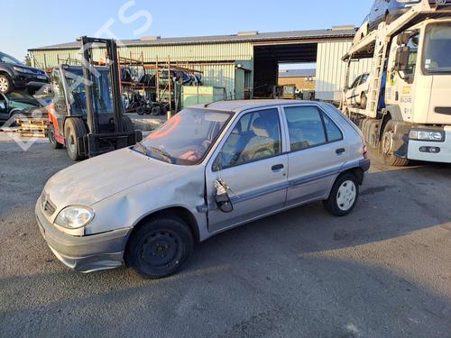 Left headlight CITROËN SAXO (S0, S1) 1.1 X, SX | BP20348233C28 