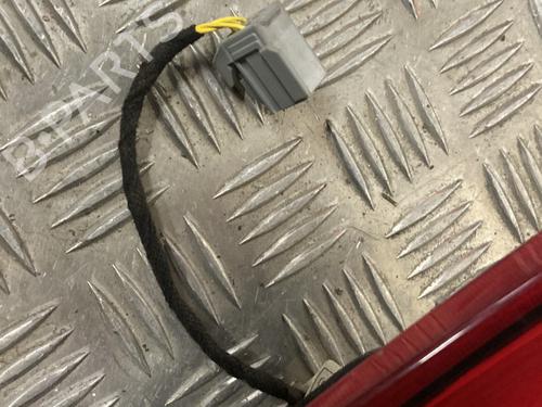 Used Right tailgate light Right tailgate light MASERATI LEVANTE SUV (M161) 3.0 D Q4 (275 hp) 31880351 31880351