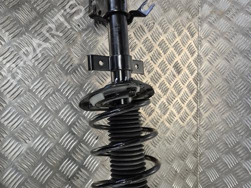 right-front-shock-absorber-renault-clio-v-b7_-2019-37735185 main image
