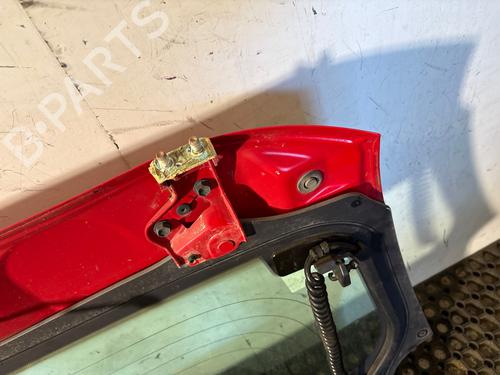tailgate-peugeot-108-2014-39910741 main image