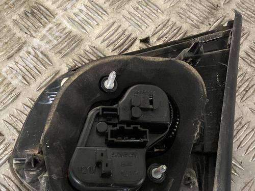 Used Left tailgate light Left tailgate light VW GOLF VI (5K1) 1.6 TDI (105 hp) 32360227 32360227