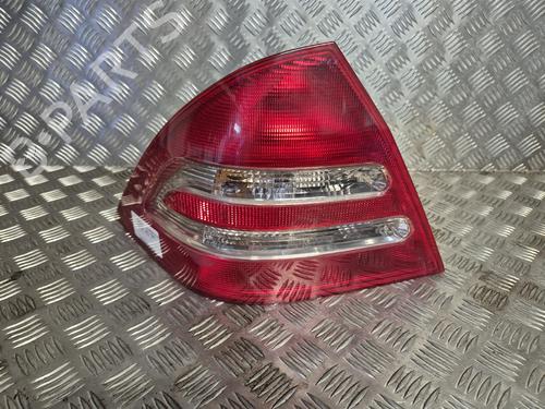 left-taillight-mercedes-benz-c-class-w203-2000-2001-2002-2003-2004-2005-2006-2007-39152892 main image
