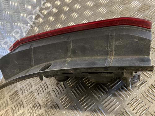 right-taillight-dacia-duster-hs_-2010-2011-2012-2013-2014-2015-2016-2017-2018-33934499 main image