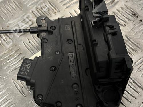 electronic-module-renault-trafic-iii-van-fg_-2014-23862764 main image