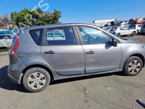 Left taillight RENAULT SCÉNIC III (JZ0/1_) 1.5 dCi | BP20343441C34 
