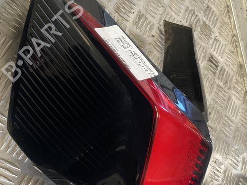 Used Right taillight Right taillight 32093406 32093406