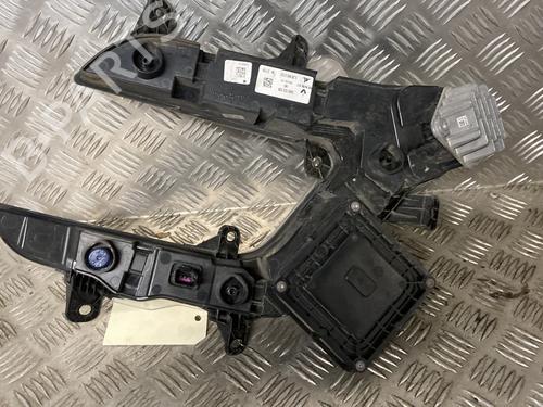 Left daytime light RENAULT CAPTUR I (J5_, H5_) 1.2 TCe 120 | BP32370838C104