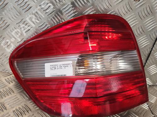 Used Left taillight MERCEDES-BENZ M-CLASS (W164) ML 320 CDI 4-matic (164.122) (224 hp) 25770469