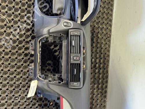 Used Dashboard BMW 1 (F20) 116 d (116 hp) 29402899