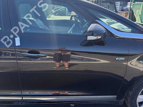 Used Right front door Right front door CITROËN DS5 2.0 HDi 200 Hybrid4 All-wheel Drive (200 hp) 35957389 35957389