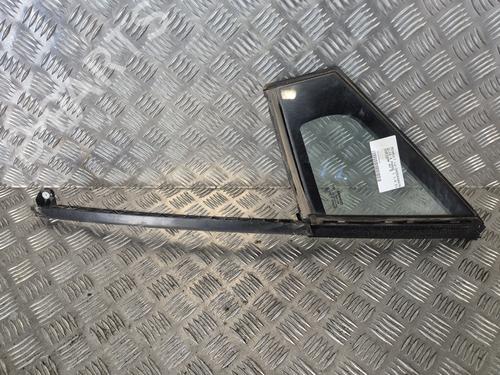 front-left-quarter-glass-renault-clio-iv-bh_-2012-2013-2014-2015-2016-2017-2018-2019-2020-2021-34005053 main image