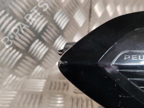 Used Left taillight PEUGEOT 208 II (UB_, UP_, UW_, UJ_) 1.5 BlueHDI 100 (102 hp) 20343910