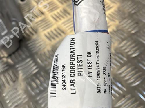 Used AC compressor AC compressor RENAULT TRAFIC III Van (FG_) E-Tech Electric (FGJA) (122 hp) 20344616 20344616