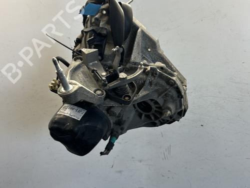 Used Gearbox Gearbox RENAULT TWINGO III (BCM_, BCA_) 0.9 TCe 90 (BCM9, BCM2) (90 hp) 22095852 22095852