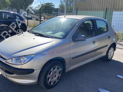 Front bumper PEUGEOT 206 Hatchback (2A/C) 1.4 i | BP22094325C7 