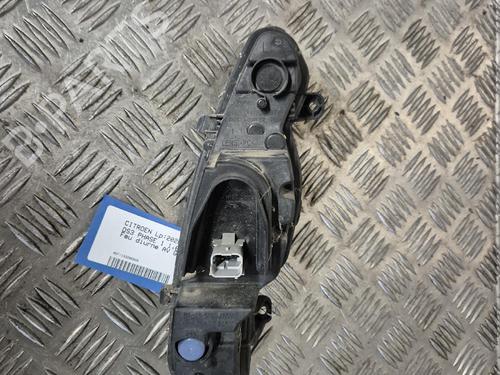 Used Left daytime light Left daytime light 39415404 39415404