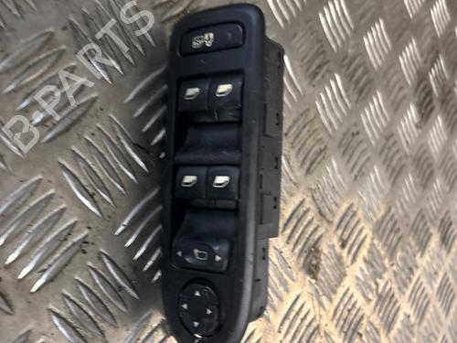 Used Left front window switch Left front window switch 37240611 37240611