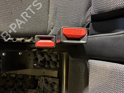 Used Right front seat Right front seat CITROËN JUMPY III Van (V_) 2.0 BlueHDi 120 (122 hp) 39953169 39953169