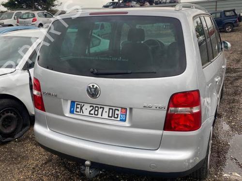Right mirror VW TOURAN (1T1, 1T2) 2.0 TDI 16V | BP20345774C27 