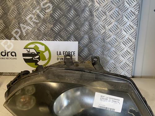 Right headlight SEAT CORDOBA (6L2) 1.4 16V | BP20348823C29 
