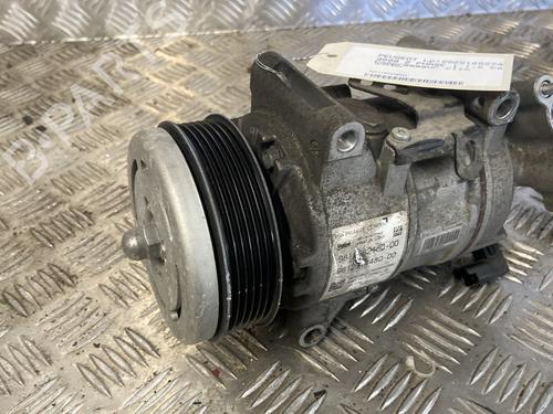 Used AC compressor AC compressor PEUGEOT 3008 II SUV (MC_, MR_, MJ_, M4_) 1.2 THP/ PureTech 130 (MRHNSM, MRHNSU, MRHNSJ, MRHNYW,... (131 hp) 32093433 32093433