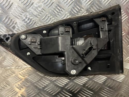 left-tailgate-light-ford-galaxy-ii-wa6-2006-2007-2008-2009-2010-2011-2012-2013-2014-2015-37735546 main image