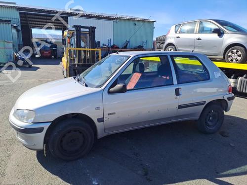 Right headlight PEUGEOT 106 II (1A_, 1C_) 1.1 i | BP20346326C29 