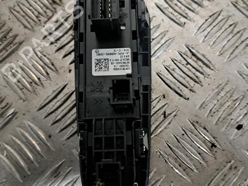 Used Left front window switch Left front window switch PEUGEOT 308 SW II (LC_, LJ_, LR_, LX_, L4_) 2.0 BlueHDi 150 (150 hp) 30579415 30579415