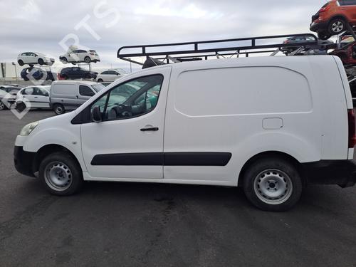 Left headlight PEUGEOT PARTNER Box Body/MPV 1.6 HDi | BP32000442C28 