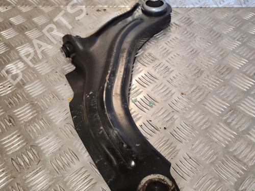 Used Right front suspension arm RENAULT ZOE (BFM_) [2012-2025]  22520683