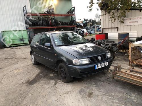 Left headlight VW POLO III (6N1) 60 1.4 | BP22093776C28 