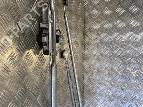 front-wiper-motor-jaguar-e-pace-x540-20-d180-awd-j9c3781-2017-20345308 main image