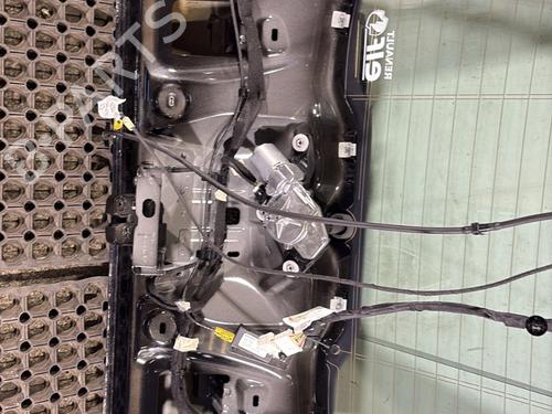 tailgate-renault-clio-v-b7_-2019-29489988 main image