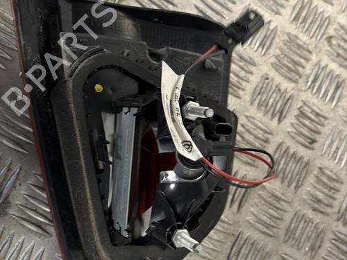 Used Left tailgate light Left tailgate light RENAULT CLIO IV Grandtour (KH_) 1.5 dCi 90 (KHN3, KHN4) (90 hp) 33123350 33123350