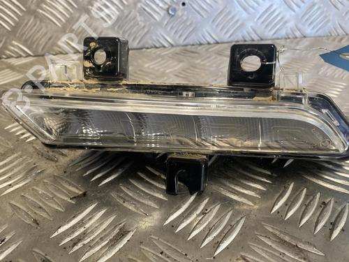 Used Right daytime light Right daytime light RENAULT CAPTUR I (J5_, H5_) 1.5 dCi 110 (110 hp) 22094484 22094484