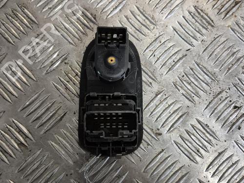 Used Left front window switch Left front window switch 38423321 38423321