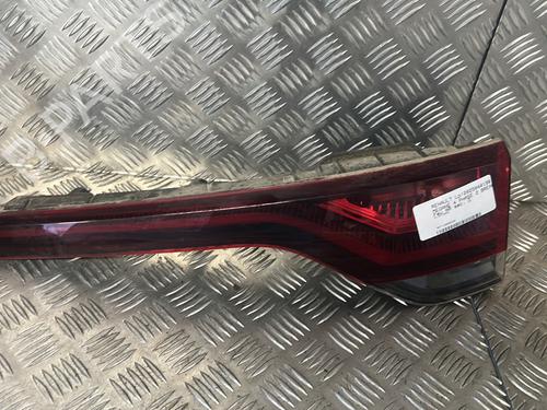 Used Right tailgate light RENAULT MEGANE IV Grandtour (K9A/M/N_) 1.5 Blue dCi 115 (K9A6) (116 hp) 27562411