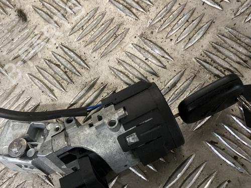 Used Ignition barrel CITROËN C3 II (SC_) 1.4 HDi 70 (SC8HZC, SC8HR0, SC8HP4) (68 hp) 32469725