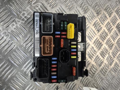 Used Fuse box Fuse box PEUGEOT 207 (WA_, WC_) 1.4 HDi (68 hp) 34192405 34192405