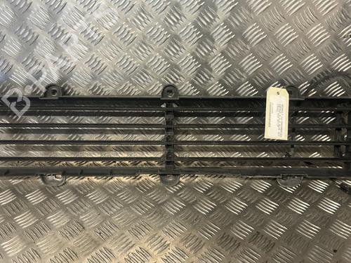 Used Front bumper spoiler RENAULT ESPACE V (JR_) 2.0 Blue dCi 200 (JRAL) (200 hp) 30152931