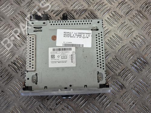 Used Radio Radio RENAULT MEGANE III Hatchback (BZ0/1_, B3_) 1.6 dCi (BZ00, BZ12, BZ13) (130 hp) 36405927 36405927